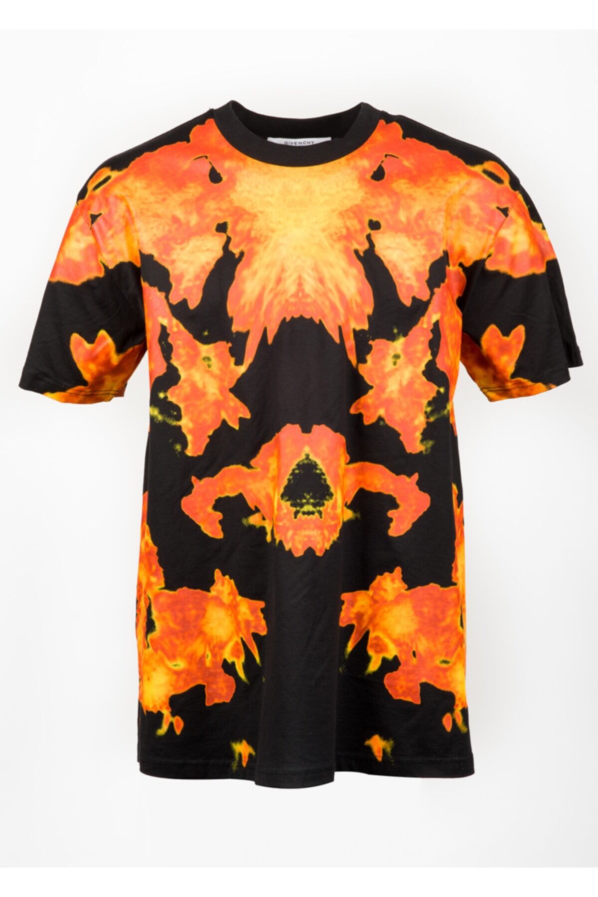 GIVENCHY