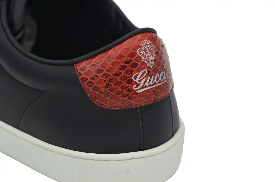 Gucci Erkek Siyah Timsah Desenli Sneaker
