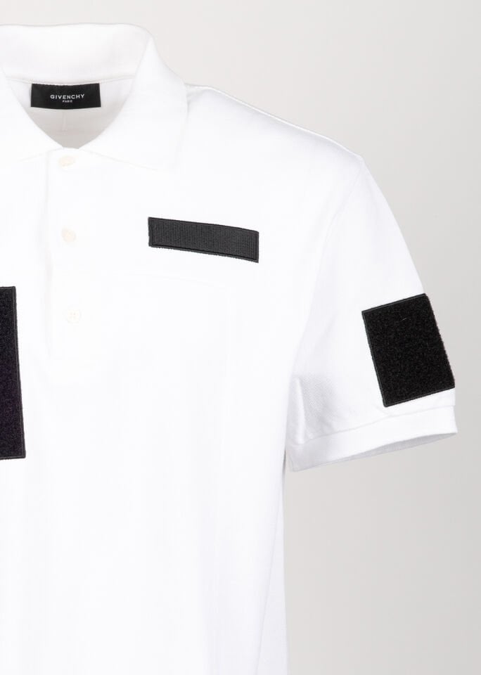 GIVENCHY