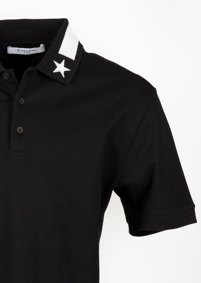 GIVENCHY