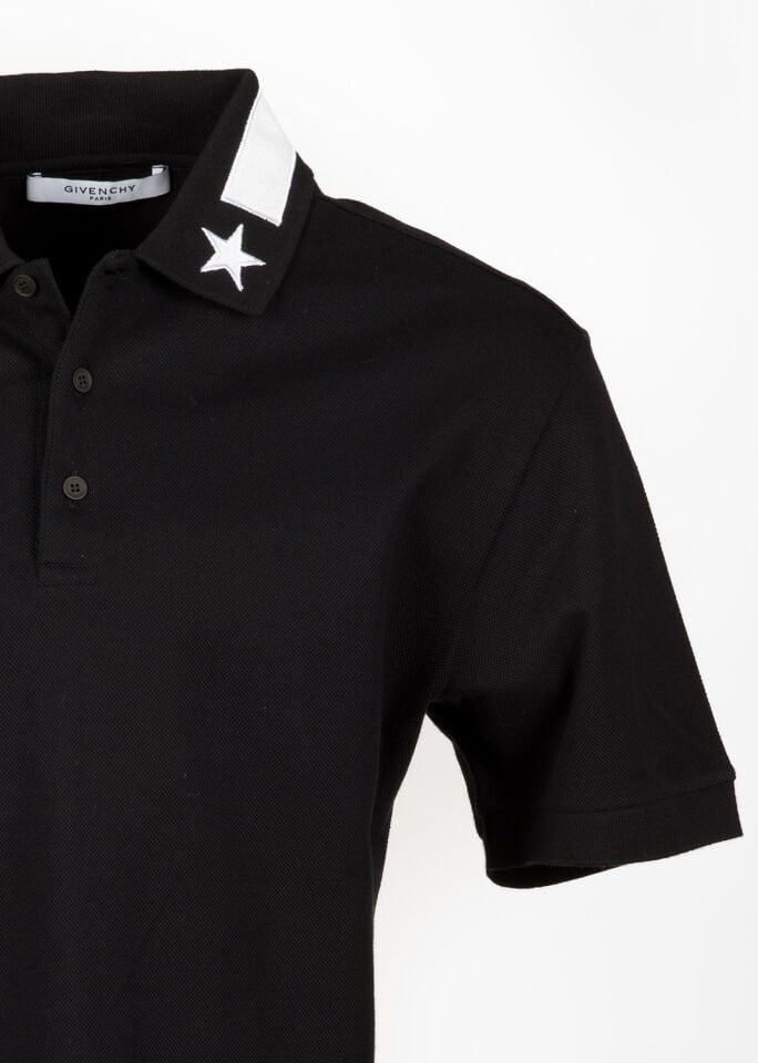 GIVENCHY
