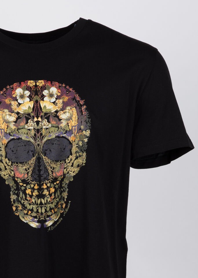 ALEXANDER MCQUEEN