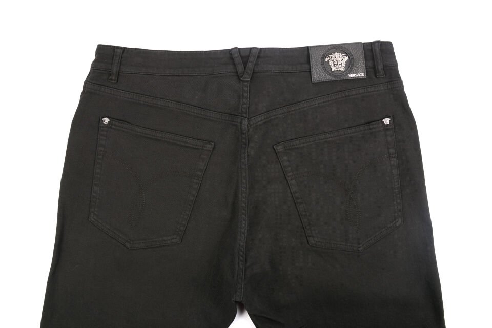 VERSACE