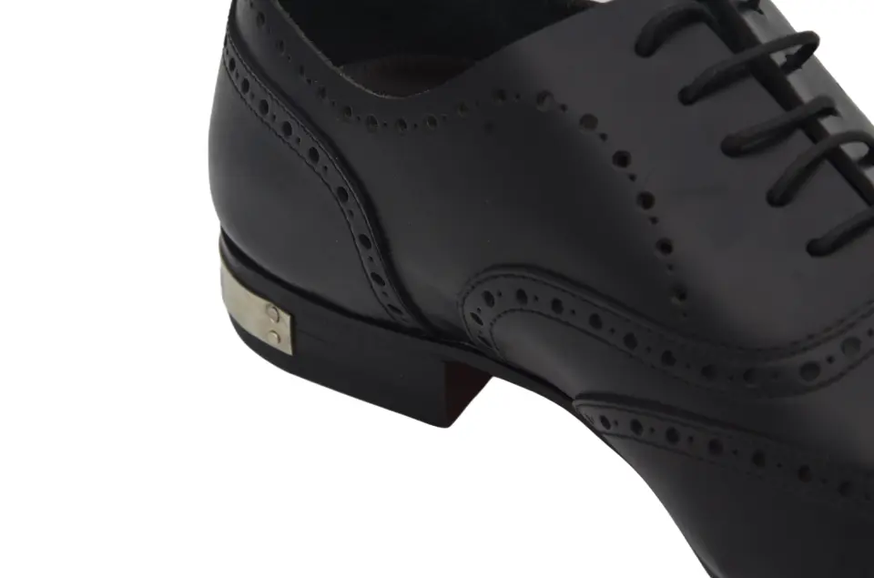 Erkek Siyah Brogue Klasik Ayakkabı