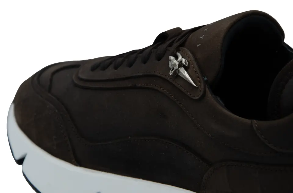 Erkek Kahverengi Dikiş Detaylı Deri Sneaker