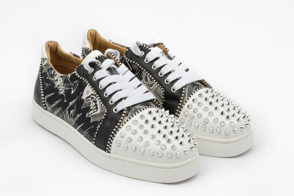 CHRISTIAN LOUBOUTIN