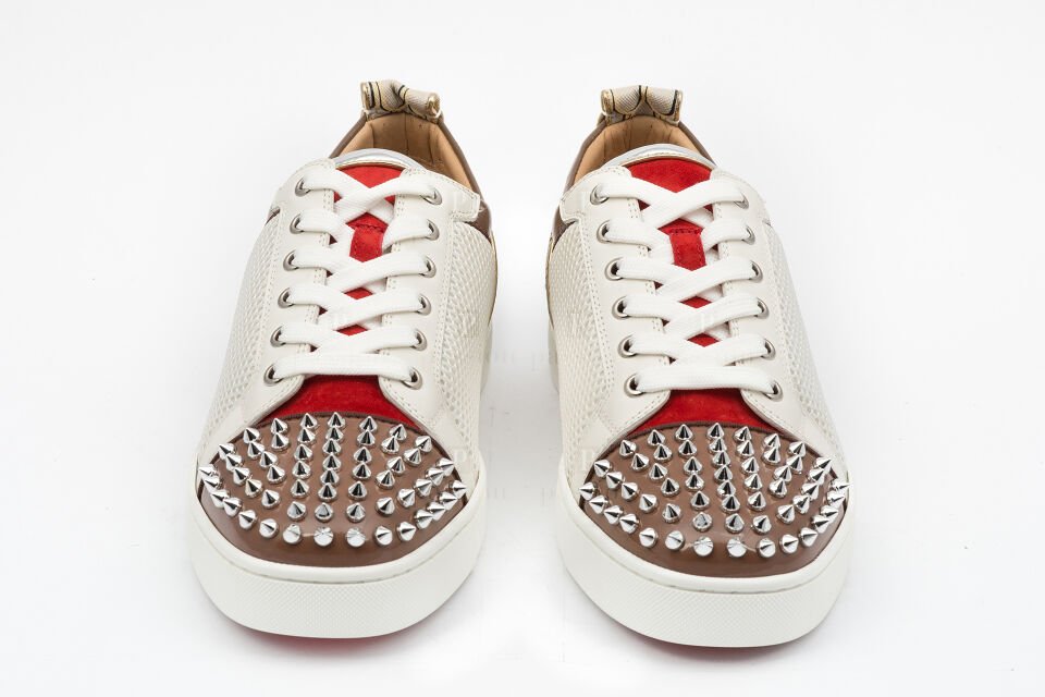 CHRISTIAN LOUBOUTIN