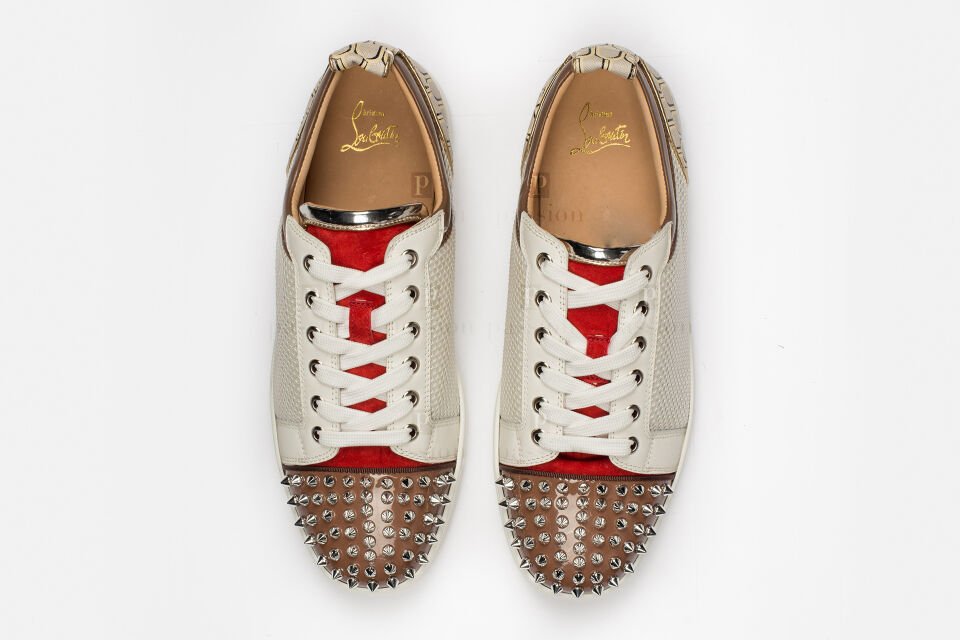 CHRISTIAN LOUBOUTIN